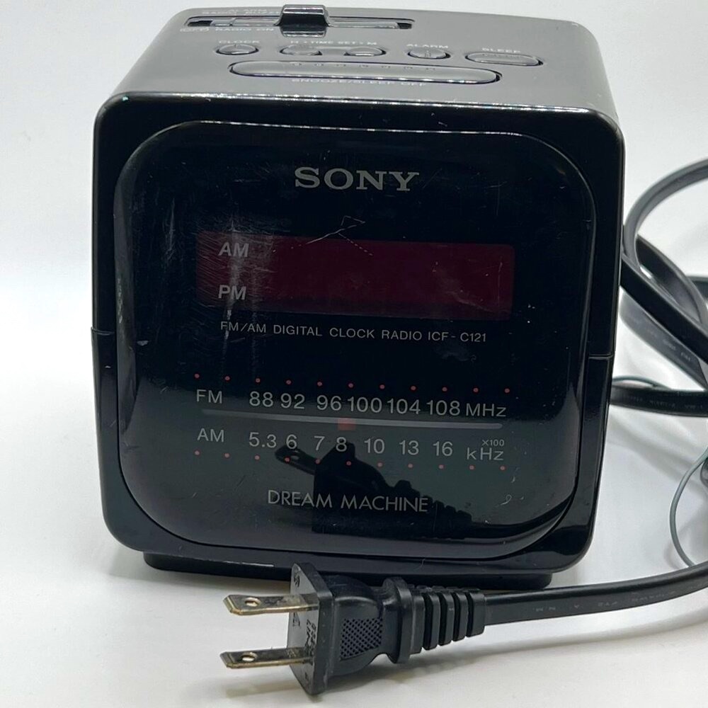 Vintage Sony cube dream machine clock radio